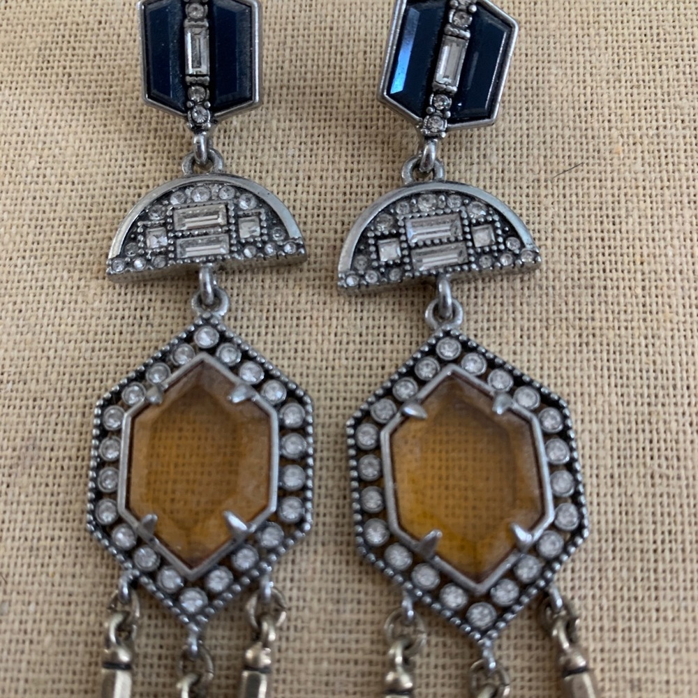 C+I Art Deco statement